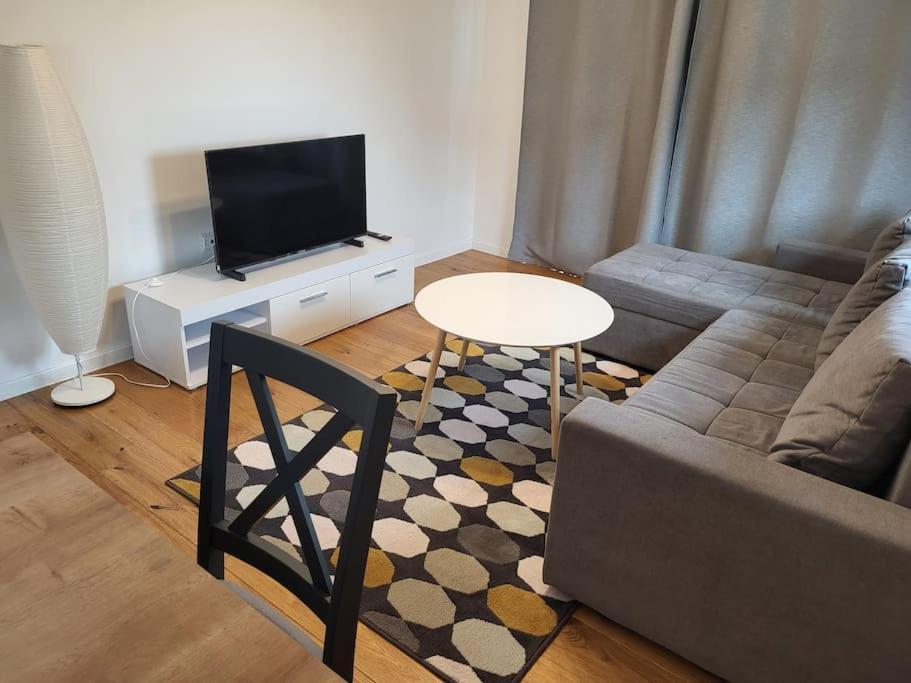 Novoureden Stan Apartment เวลิคาโกริตซา ภายนอก รูปภาพ